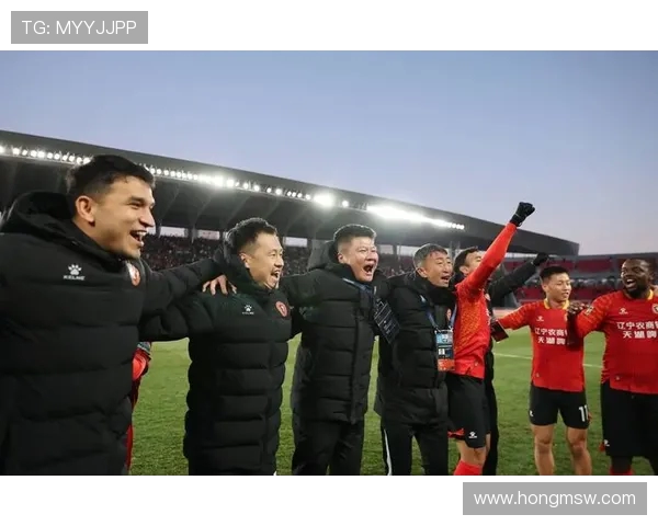 李金羽辉煌足坛生涯回顾与中国足球发展历程探讨 李金羽辉煌足坛生涯回顾与中国足球发展历程探讨