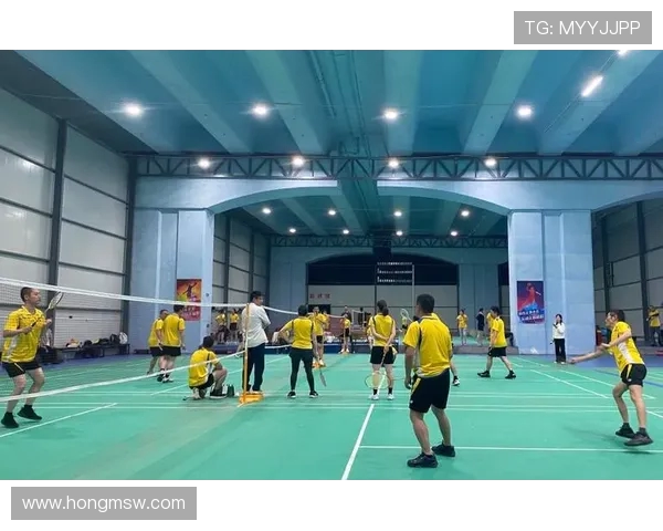 南京羽毛球队的力量变革引发热议展现竞技精神与团队协作的新高度