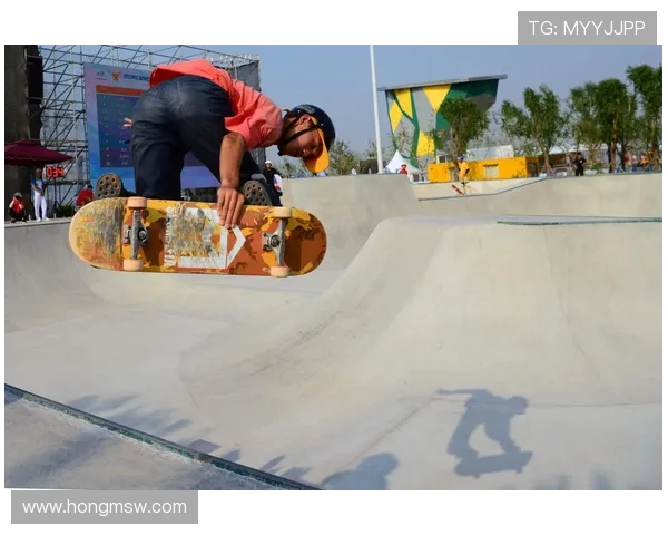 武汉极限运动队在世界滑板锦标赛中的拼搏与荣耀之路