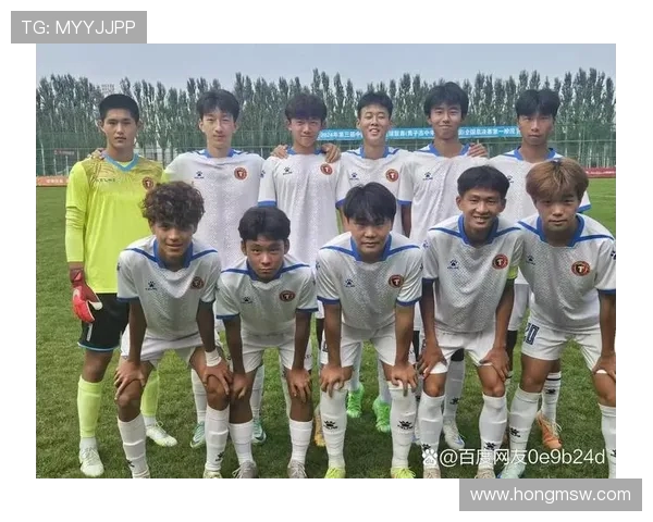 张琳芃坚守绿茵梦想用汗水与拼搏书写中国足球不屈传奇