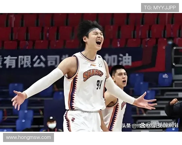 2017年CBA季后赛上海队对决广东队精彩回顾与赛场瞬间分析 2017年CBA季后赛上海队对决广东队精彩回顾与赛场瞬间分析